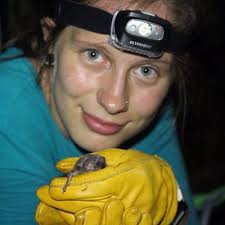 Evie Morris (@eviejmorris)