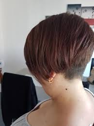 Coupes de cheveux élégantes courtes. Coupe Courte Destructuree Charlene Coiffure A Domicile Facebook