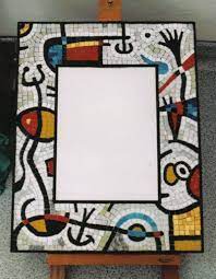 Specchio Con Cornice Di Miro Cerca Con Google Mosaicos Patrones De Mosaico Espejo Mosaico