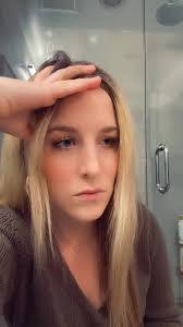 Sarah Ricker's Instagram, Twitter & Facebook