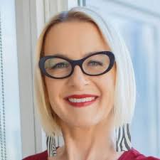 08 Regina Huber "Sparkle your brilliance out to the world