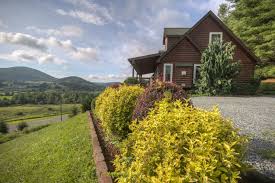 The region has a surprisingly high number of breweries and a great selection of restaurants. Brookshire Cabin Boone 4 Bedroom Family Home Rental Sleeps 13 Guests 128687 Find Rentals