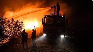 Read more two firefighters died battling the blazes on saturday, according to the turkish agriculture. 1xz5q8birmnbtm