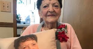 Etcetera: Walla Wallan marks 100th birthday with family and friends