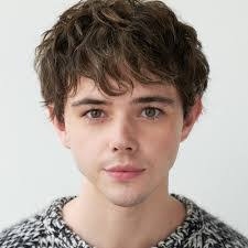 Gabe Henry's Instagram, Twitter & Facebook