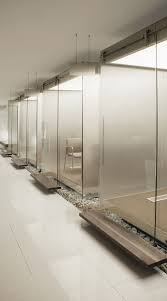 Architecture Photography Jordan Invest Bank Symbiosis Designs 14 168497 Office Interior Design Interior Architecture Design Corporate Interiors