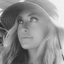 Sadie Garner's Instagram, Twitter & Facebook