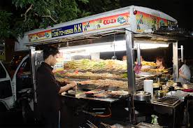 Instead of travelling all the way there, a new food truck park in johor bahru (jb) means cheap and good food. 10 Supper Spots In Johor Bahru Malaysia A Food Truck Market More