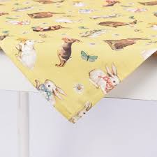 Ostern ist das höchste kirchliche fest in der christlichen kirche! Schoner Leben Tischdecke Mitteldecke Digitaldruck Ostern Hasen Blumen Gelb Bunt 65x65cm Meine Gardinen De Der Gardinen Spezialshop Von Schoner Leben