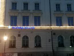 Testen sie sich bei uns täglich kostenlos kostenlos für alle (auch für. Hofbraukeller Biergarten Wiener Platz In Haidhausen