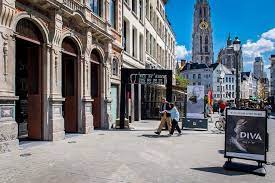 Die stadt mit dem zweitgrößten hafen europas beeindruckt mit alter architektur, modernen museen und historischen originalschauplätzen. Diva Diamantenerlebniszentrum Antwerpen Besuchen Sie Bitte Die Website Des Museums Fur Weitere Informationen Visitflanders