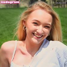 Zola Bzdek  zolabzdek Nude Leaks OnlyFans Photo 3 - v2.1 | dvir.ru