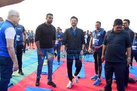 Photos Anil Kapoor Attends Plankathon To Break Their Current Guinness World Record 1 1 Tarun Chugh Anil Kapoor Chandramohan Mehra Images Bollywood Hungama Borrowed from german plankton, coined by viktor hensen and derived from ancient greek πλαγκτός (planktós, drifter), from πλάζω (plázō, i turn aside, wander). bollywood hungama
