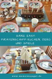 Ganz Easy Piratenschiff Kuchen Deko Und Spiele Fur Eine Piratenparty Mama Im Spagat Piratenschiff Kuchen Kindergeburtstag Kuchen Piraten Kindergeburtstag Piraten