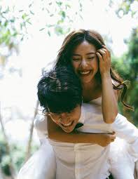 Look At This Necessary Pic And Look Into The Provided Points On Wedding Matchbooks Vintage Wedding Photography Pre Wedding Photoshoot Wedding Photography Poses