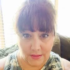 Dawn Hasselbach's Instagram, Twitter & Facebook