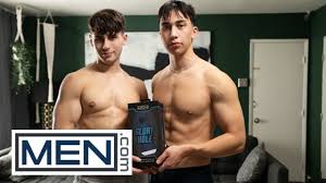 Unboxing MEN: Glory Hole MEN  Cameron Neuton, Michael Vente