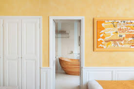 La rochelle bed & breakfast in la rochelle city centre, walk to vieux port. Epingle Sur Projets A Essayer