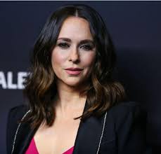 Jennifer Love Hewitt 😍