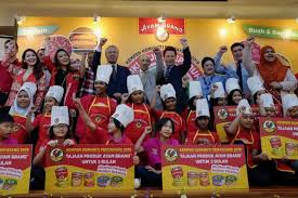 13310 kubang semang, penang, malaysia. Ayam Brand Community Care Campaign 2019 Takes The Message Of Balanced Nutrition Nationwide To Fight Childhood Obesity Mini Me Insights