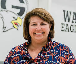 Shonda Wallace's Instagram, Twitter & Facebook