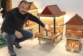 Betonarme ev yapımında kullanılan beton kalıpları, sıva malzemeleri ahşap ev yapımı sırasından kullanılmayan ve ahşap ev yapım teknikleri içerisinde maliyet kalemi oluşturmayan etkenlerdir. Atik Malzemeleri Ahsap Ev Maketlerine Donusturuyor