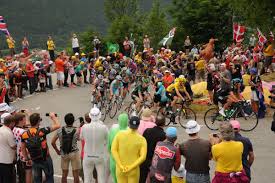 Un col inédit qu'empruntent les coureurs du tour de france ce mercredi lors de la 17e étape entre grenoble et méribel. Cyclo 10 Cols Et Montees De Legende France Montagnes