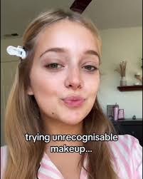 Allison Yarborough's Instagram, Twitter & Facebook