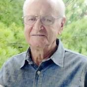 Howard Burchett's Instagram, Twitter & Facebook