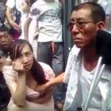 中国で横行する“セクハラ占い” 「災い起きる」と脅され、占い師に処女を奪われた13歳少女が自殺 (2016年10月5日) - エキサイトニュース