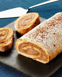 Buche Facon Tiramisu Au Thermomix Pour 8 Personnes Recettes Elle A Table Recette Buche Facon Tiramisu Tiramisu Thermomix Recette Dessert