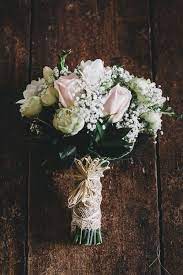 You don't need experience to do your own wedding flowers. 24 Tumblr Country Wedding Bouquets Cheap Wedding Flowers Simple Wedding Flowers