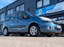 Image result for Bleu Kyanos 2011 Citroen