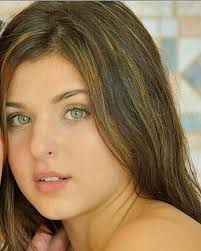 Pin de Wayne Jackson en Beauty