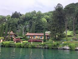 In the 1970s he founded the virgin group. Property Owned By Richard Branson At Lake Como Bild Von Barindelli Taxi Boats Bellagio Tripadvisor