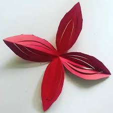 10 lavoretti di natale per bambini con tutorial scaricabile. Stella Di Natale Di Carta Fai Da Te Guida Passo A Passo Portale Bambini