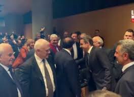 Σε αγαστή σύμπραξη ο όμιλος μαρινάκη προσπαθεί για μια ακόμη φορά με ψέματα και παραπληροφόρηση να στιγματίσει και να συκοφαντήσει τόσο την oil one, μία από τις πλέον σύγχρονες περιβαλλοντικές μονάδες του κόσμου, όσο. Dhmhtrhs Melissanidhs Soccerplus Gr