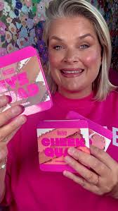 🦋 Drop a butterfly if you LOVE Mariah… …and tell me your fave song too  🎶💖 @xk.r.e.x you go first because I cried last night I wasn't there with  you an basically