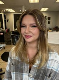 MODEL CALL! . Looking for someone willing to get their makeup done