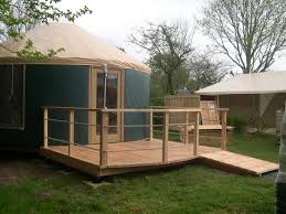 Les Realisations Des Yourtes Contemporaines La Yourte Francaise Yourte Contemporaine Yourte Habitat