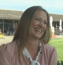 A labor of love': Yakima romance authors share wisdom ahead of book signing 