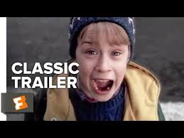 21 Christmas Movies To Stream On Amazon Prime Best Christmas Films In 2020 Classic Trailers Best Christmas Movies Movie Adaptation