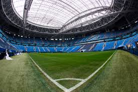 Pulkovo airport is located 20km from the city and served by regional flights from across russia as well as. Euro St Petersburg Mochte 50 Auslasten Stadionwelt