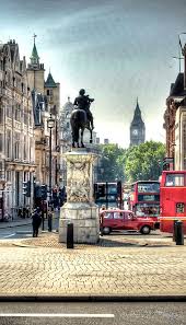 Statue Of Charles I Whitehall London Site Of The Former Eleanor Cross At Charing It S The Official Centre Of London Visit London London Tours London Town