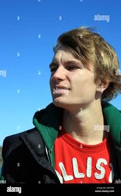 17 year old hi-res stock photography and images