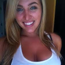 Samantha Holbrook's Instagram, Twitter & Facebook