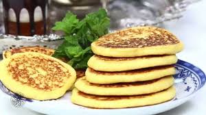 شميشة حرشة بالسميد بطريقة البانكيك Food Foodie Breakfast