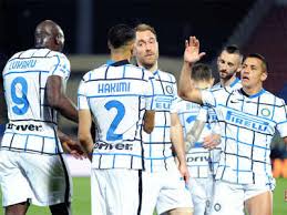 (23 may 2010) shotlist milan night shots 1. Lsr3 Hlgpawpem