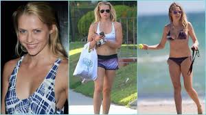 The actress, who stars in a discovery of witches, posted a series of photos of herself nursing her. Teresa Palmer Rare Photos Family Lifestyle Friends Youtube