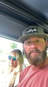 Shawn Rees's Instagram, Twitter & Facebook